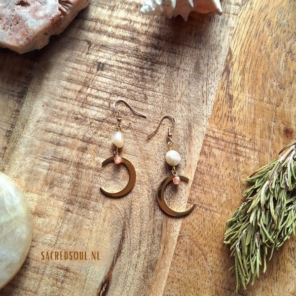 Boho oorbellen Strawberry Moon